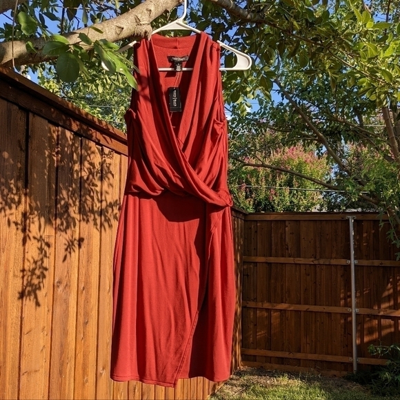 S WHBM Sleeveless Faux Wrap Burnt Orange Perfect Dress NWT - Picture 15 of 15